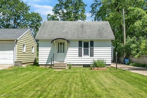 2109 Alpha St, Lansing, MI 48910 photo 3