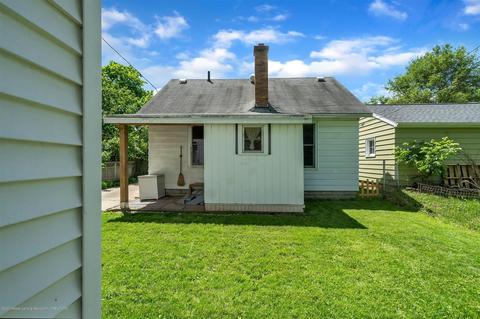2109 Alpha St, Lansing, MI 48910 photo 34