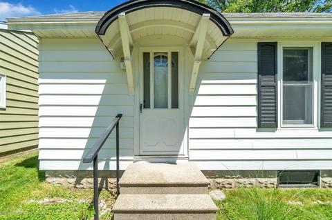 2109 Alpha St, Lansing, MI 48910 photo 5