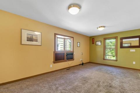 2109 Alpha St, Lansing, MI 48910 photo 8