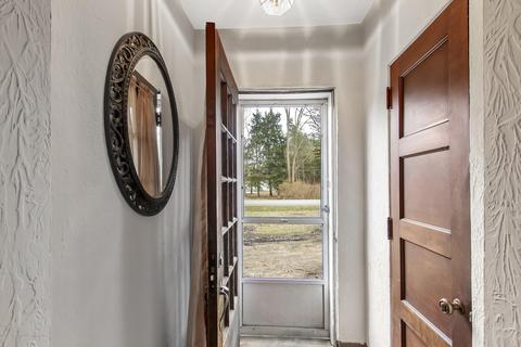 3334 Brooklyn Rd, Jackson, MI 49203 photo 4