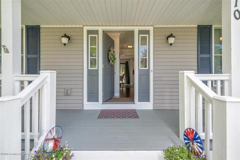 410 Windyrush Ln, Dewitt, MI 48820 photo 3