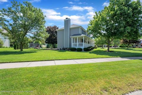 410 Windyrush Ln, Dewitt, MI 48820 photo 2