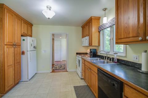 421 Grace St, Owosso, MI 48867 photo 7