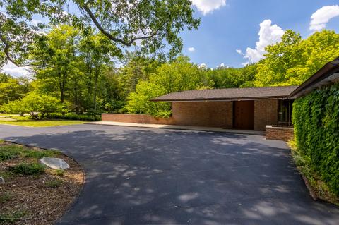 1172 Wrightwind Dr, Okemos, MI 48864 photo 3