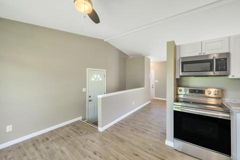 3910 Windemere, Lansing, MI 48911 photo 4