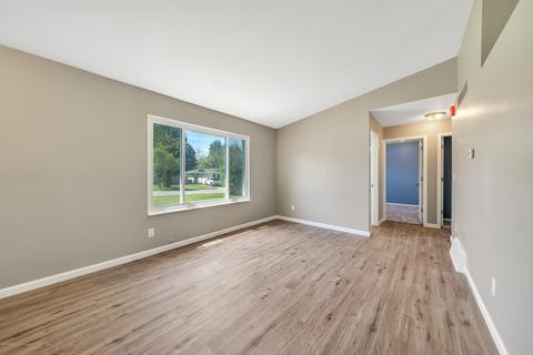 3910 Windemere, Lansing, MI 48911 photo 9