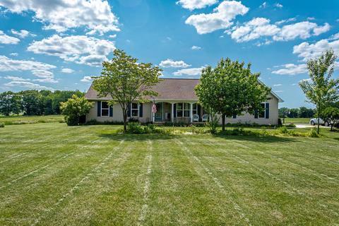 1218 S Eifert Rd, Mason, MI 48854 photo 1