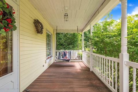 2403 E Cavanaugh Rd, Lansing, MI 48910 photo 5