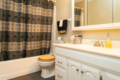 8200 Hunter Rd, Bath, MI 48808 photo 19