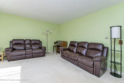 4237 Mackinac Rd, Okemos, MI 48864 photo 5