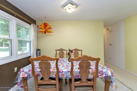 4237 Mackinac Rd, Okemos, MI 48864 photo 7