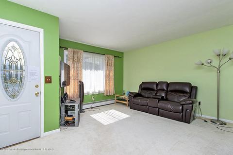 4237 Mackinac Rd, Okemos, MI 48864 photo 2