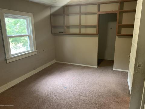 5712 Shaw St, Haslett, MI 48840 photo 12