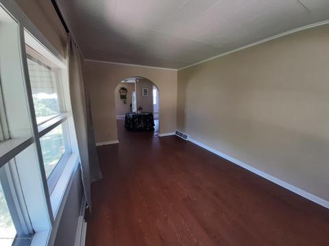 507 E Frederick Ave, Lansing, MI 48906 photo 2