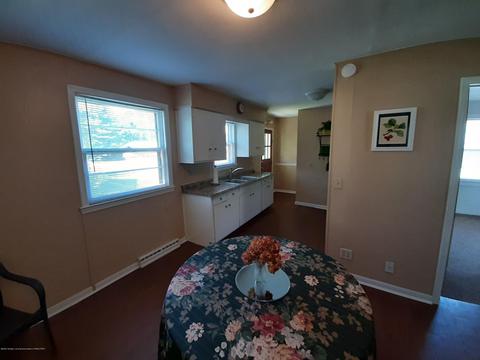 507 E Frederick Ave, Lansing, MI 48906 photo 8