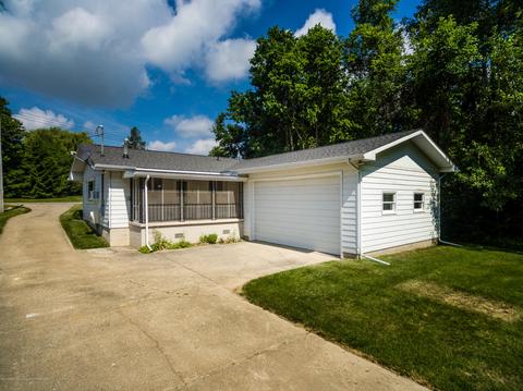 4841 Sunset Dr, Perrinton, MI 48871 photo 3