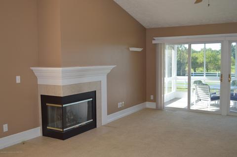 4128 Hamlet Cv, Bath, MI 48808 photo 13