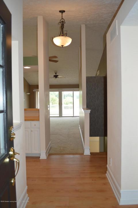 4128 Hamlet Cv, Bath, MI 48808 photo 8