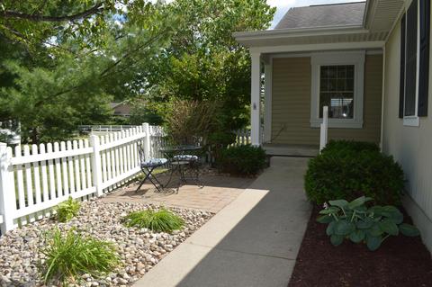 4128 Hamlet Cv, Bath, MI 48808 photo 6