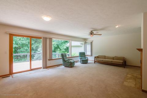 7772 Forestview Dr, Haslett, MI 48840 photo 5