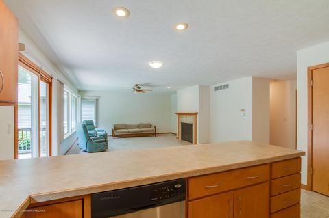 7772 Forestview Dr, Haslett, MI 48840 photo 14