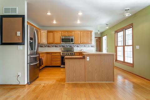 7337 Howe Rd, Bath, MI 48808 photo 17