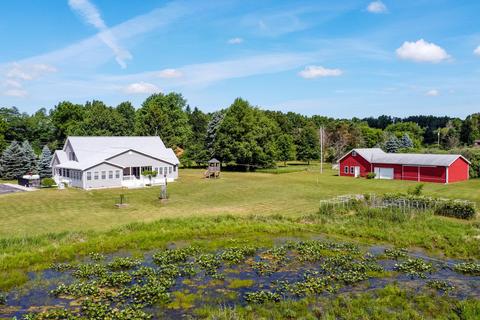 7337 Howe Rd, Bath, MI 48808 photo 25