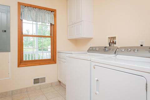 7337 Howe Rd, Bath, MI 48808 photo 19