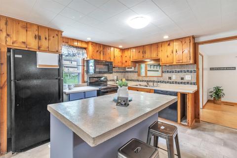 1371 Bennett Rd, Lansing, MI 48906 photo 12