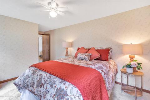 1371 Bennett Rd, Lansing, MI 48906 photo 18