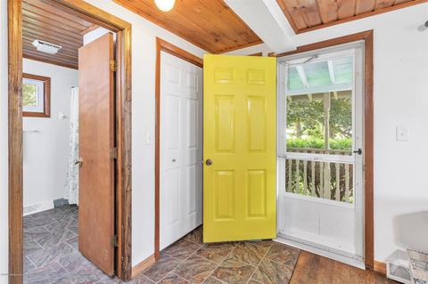 1371 Bennett Rd, Lansing, MI 48906 photo 6
