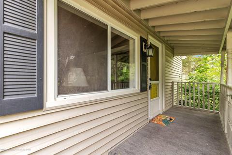 1371 Bennett Rd, Lansing, MI 48906 photo 5