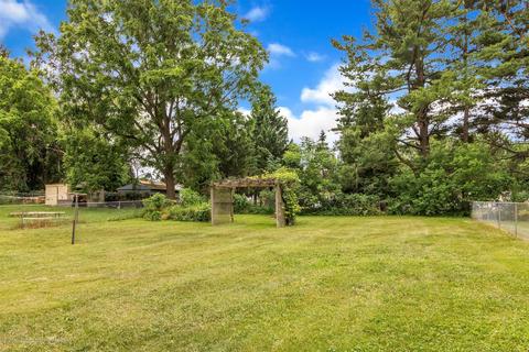 1371 Bennett Rd, Lansing, MI 48906 photo 30