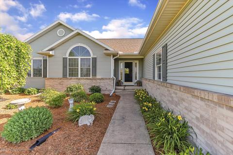 5260 W Howe Rd, Dewitt, MI 48820 photo 4