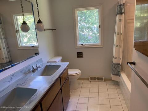 2083 Sheldrake Ave, Okemos, MI 48864 photo 22