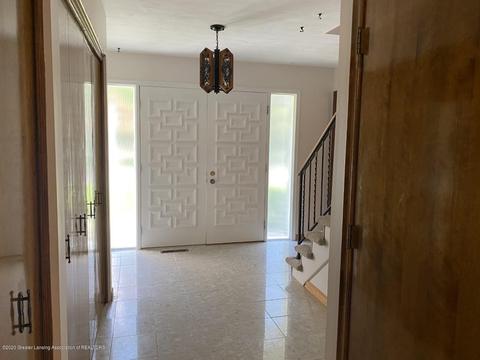 2083 Sheldrake Ave, Okemos, MI 48864 photo 4