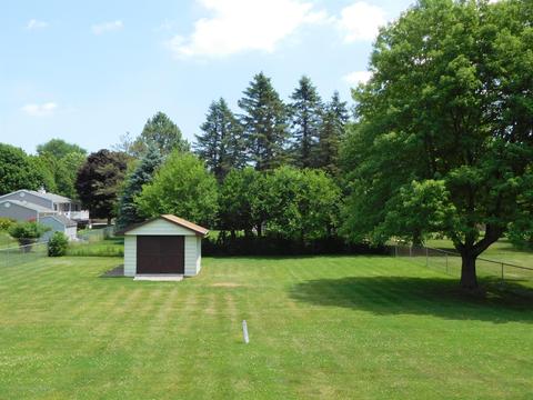 2706 Gilbert Rd, Lansing, MI 48911 photo 34