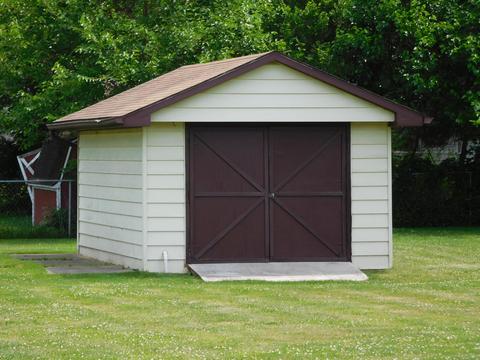 2706 Gilbert Rd, Lansing, MI 48911 photo 4