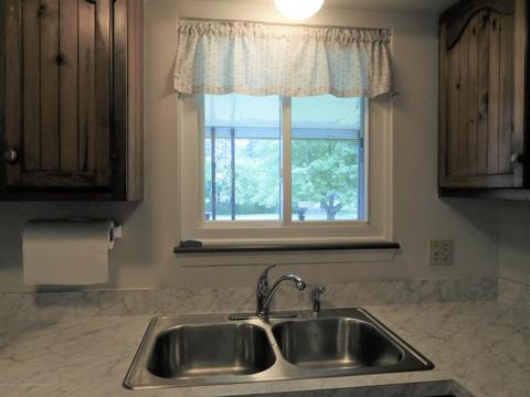 2706 Gilbert Rd, Lansing, MI 48911 photo 11