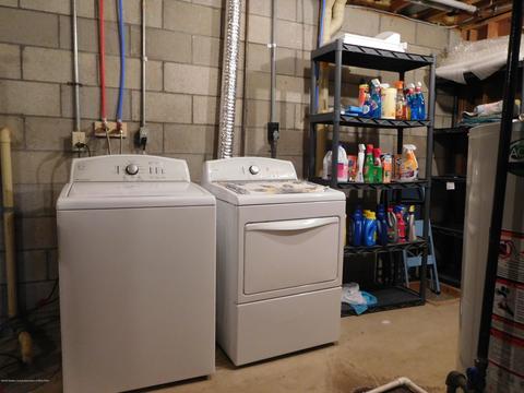 2706 Gilbert Rd, Lansing, MI 48911 photo 25