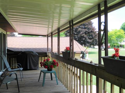 2706 Gilbert Rd, Lansing, MI 48911 photo 33