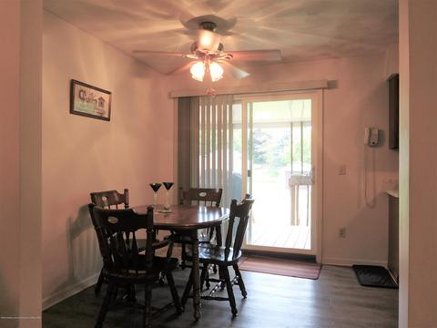 2706 Gilbert Rd, Lansing, MI 48911 photo 9