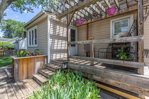 1953 Maple St, Holt, MI 48842 photo 4