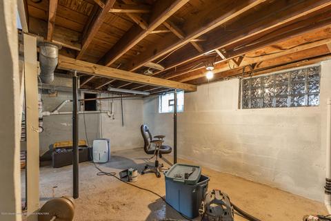 1953 Maple St, Holt, MI 48842 photo 17