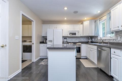 8525 Doe Pass, Lansing, MI 48917 photo 12