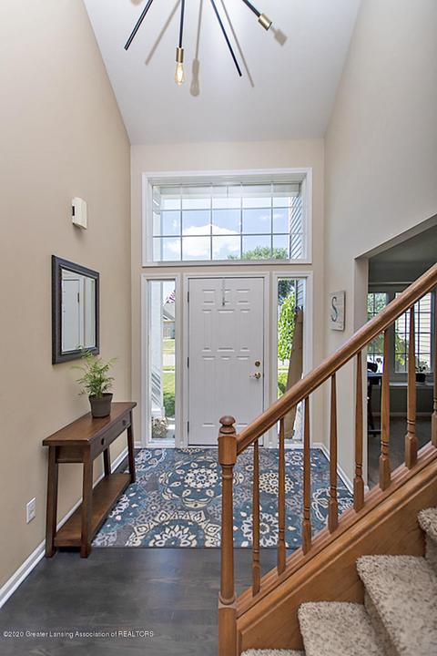 8525 Doe Pass, Lansing, MI 48917 photo 2