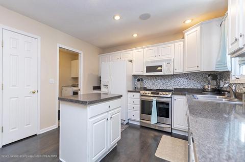 8525 Doe Pass, Lansing, MI 48917 photo 11