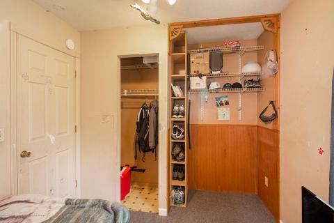 318 E Willard Ave, Lansing, MI 48910 photo 8