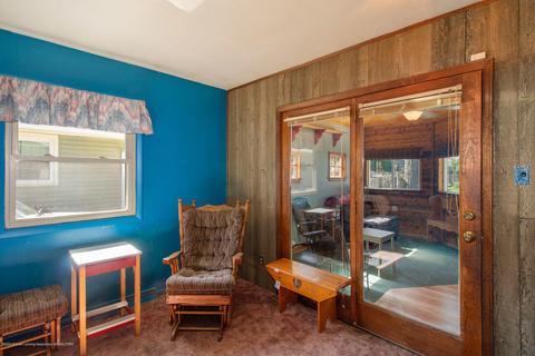 318 E Willard Ave, Lansing, MI 48910 photo 9
